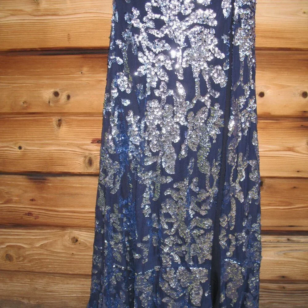 NWT Jovani 09749 Sequin V Neck High Slit Gown Dress